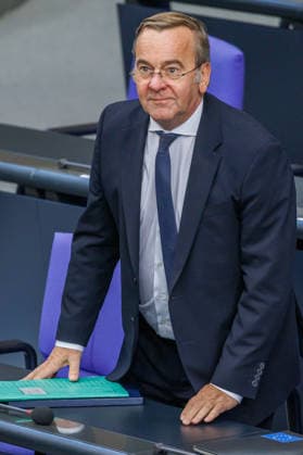 Bundestag Boris Pistorius (SPD), Bundesminister der Verteidigung, im Deutschen Bundestag am 23.09.26 in Berlin. Berlin Berlin Deutschland Bundestag