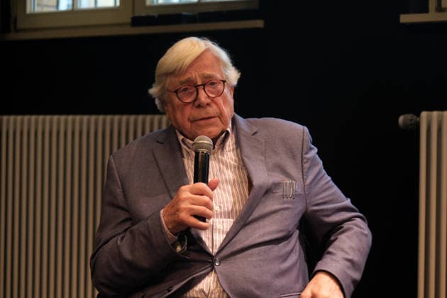 RECORD DATE NOT STATED Bazon Brock in seiner Denkerei im Hoftheater Kreuzberg e.V. Naunynstraße 63, Berlin-Kreuzberg, 7.9.2026 zum Thema: Wirkung erniedrigt die Werke. Summa der Überlegungen vom Verhältnis von Wirkung und Werk; warum wir alle Autoren zitieren, deren Werke wir gar nicht kennen. mit Brock, Lambert Wiesing und Wolfgang Ullrich
