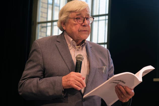 RECORD DATE NOT STATED Bazon Brock in seiner Denkerei im Hoftheater Kreuzberg e.V. Naunynstraße 63, Berlin-Kreuzberg, 7.9.2026 zum Thema: Wirkung erniedrigt die Werke. Summa der Überlegungen vom Verhältnis von Wirkung und Werk; warum wir alle Autoren zitieren, deren Werke wir gar nicht kennen. mit Brock, Lambert Wiesing und Wolfgang Ullrich