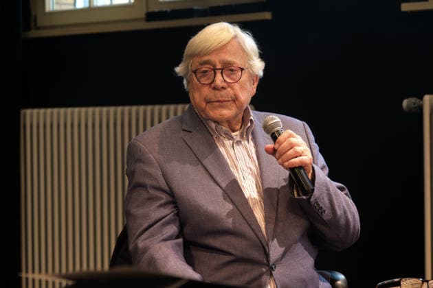 RECORD DATE NOT STATED Bazon Brock in seiner Denkerei im Hoftheater Kreuzberg e.V. Naunynstraße 63, Berlin-Kreuzberg, 7.9.2026 zum Thema: Wirkung erniedrigt die Werke. Summa der Überlegungen vom Verhältnis von Wirkung und Werk; warum wir alle Autoren zitieren, deren Werke wir gar nicht kennen. mit Brock, Lambert Wiesing und Wolfgang Ullrich