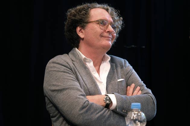 RECORD DATE NOT STATED Lambert Wiesing in Bazon Brocks Denkerei im Hoftheater Kreuzberg e.V. Naunynstraße 63, Berlin-Kreuzberg, 7.9.2026 zum Thema: Wirkung erniedrigt die Werke. Summa der Überlegungen vom Verhältnis von Wirkung und Werk; warum wir alle Autoren zitieren, deren Werke wir gar nicht kennen. mit Brock, Lambert Wiesing und Wolfgang Ullrich