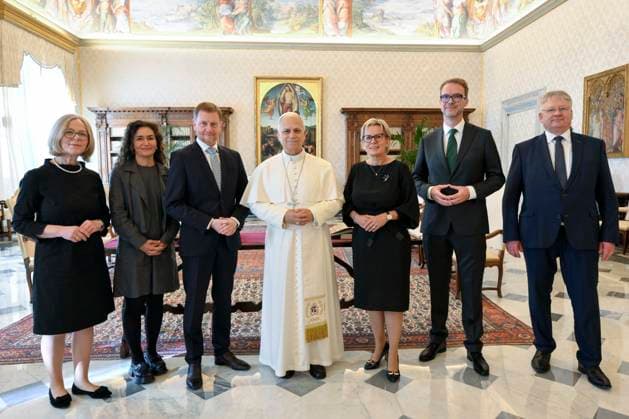 IPA88869818 - Italy, Rome, Vatican, September 23, 2026: Pope Leo XIV receives His Excellency Mr. Michael Kretschmer, Minister-President of the State of Saxony, in a private audience at the Vatican. Photograph by VATICAN MEDIA Catholic Press Photo  Copyright: xVATICANxMEDIA xCatholicxPressxPhotox xx IPA88869818