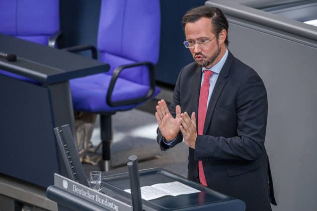 Bundestag Dr. Bernd Baumann (SPD) im Deutschen Bundestag am 23.09.26 in Berlin. Berlin Berlin Deutschland Bundestag
