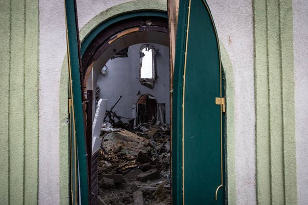Aftermath of Russian attack on Ukraine s Kramatorsk KRAMATORSK, UKRAINE - SEPTEMBER 23: A view of the interior of a destroyed Orthodox church following a Russian airstrike in Kramatorsk, Ukraine, on September 23, 2026. Francisco Richart Anadolu Kramatorsk Ukraine. Editorial use only. Please get in touch for any other usage.  Copyright: x2026xAnadoluxFranciscoxRichartx