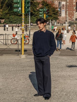 IPA88870896 - Milan, Milan Women s Fashion Week Spring Summer 2027 - Women s Fashion, Spring Summer 2027 - JIL SANDER fashion show - arrivals - pictured: Ayden Sng  Copyright: xEmanuelexRobertoxDexCarlix xx IPA88870896