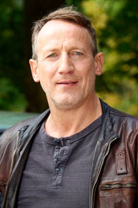 Wotan Wilke Möhring beim Fototermin am Set des ARD-Krimis Tatort - Schwere See am Falkensteiner Ufer. Hamburg, 23.09.2026