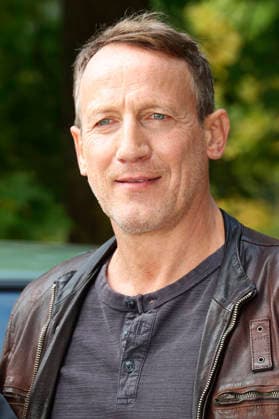 Wotan Wilke Möhring beim Fototermin am Set des ARD-Krimis Tatort - Schwere See am Falkensteiner Ufer. Hamburg, 23.09.2026