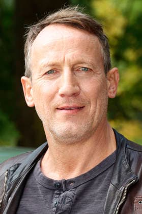 Wotan Wilke Möhring beim Fototermin am Set des ARD-Krimis Tatort - Schwere See am Falkensteiner Ufer. Hamburg, 23.09.2026