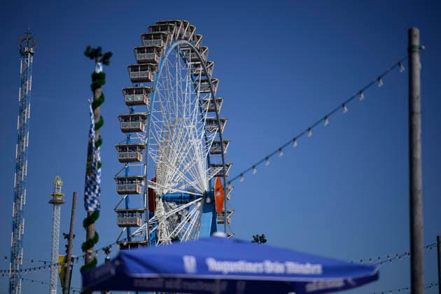 Willenborg Riesenrad auf dem Oktoberfest Wiesn, München 23.09.2026
