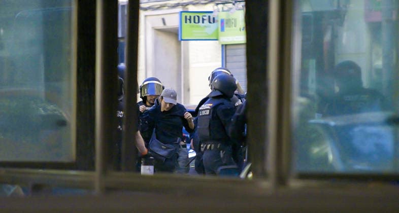 September 23, 2026, Madrid, Madrid, SPAIN: Authorities carry out the eviction of Maricarmen from her home, amid the presence of people supporting her and attention from the media. Madrid SPAIN  - ZUMAz108 20260923_znp_z108_003 Copyright: xRichardxZubelzux