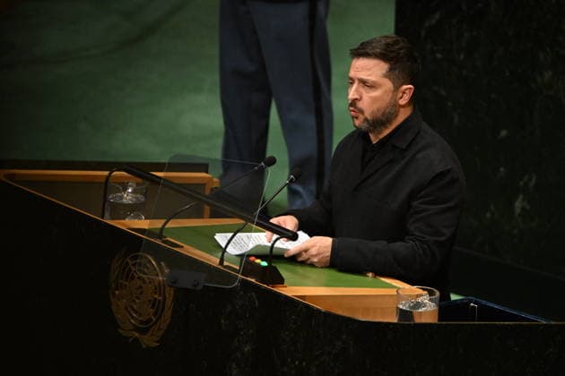 President Zelenskyy of Ukraine Addresses the United Nations General Assembly President Volodymyr Zelenskyy of Ukraine addresses day 2 of the opening of the 81st Session of the United Nations General Assembly at United Nations Headquarters in New York, New York, USA on Wednesday, 23 September, 2026. Photo by Kyle Mazza CNP ABACAPRESS.COM New York New York United States  Copyright: xCNP ABACAx