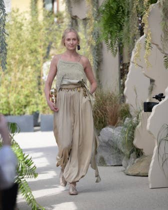 September 23, 2026, Milan, Lombardy, Italy: Models present the SARAWONG Spring Summer 2027 collection during Milan Fashion Week in Milan Italy on September 23 2026. The new collection was unveiled at 10 Corso Como during the official Milan Fashion Week Spring Summer 2027 calendar. Milan Italy  - ZUMAp285 20260923_zep_p285_022 Copyright: xGennaroxPiscopox