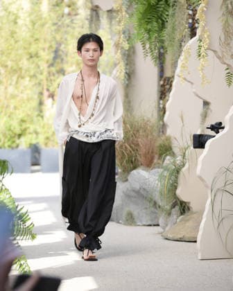 September 23, 2026, Milan, Lombardy, Italy: Models present the SARAWONG Spring Summer 2027 collection during Milan Fashion Week in Milan Italy on September 23 2026. The new collection was unveiled at 10 Corso Como during the official Milan Fashion Week Spring Summer 2027 calendar. Milan Italy  - ZUMAp285 20260923_zep_p285_048 Copyright: xGennaroxPiscopox