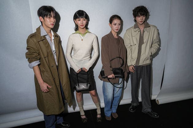 IPA88886020 - Milan, Milan Women™s Fashion Week Spring Summer 2027 - Women™s Fashion, Spring Summer 2027 - Maison Margela fashion show - front row Pictured: Park Siwoo, Paris, Zhou Guo, Yuxin, Lyu, Sitong  Copyright: xRiccardoxGIordanox xRiccardoxGiordano IPAx IPA88886020