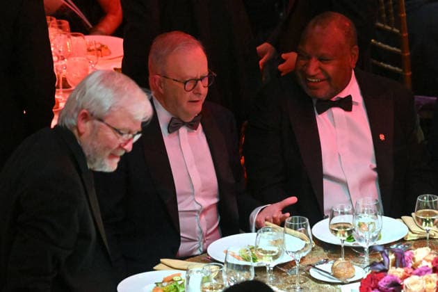 ANTHONY ALBANESE UNITED STATES VISIT, Australia™s former prime minister Kevin Rudd, Prime Minister Anthony Albanese and Papua New Guinea Prime Minister James Marape at the Atlantic Council Global Citizen Awards during the United Nations General Assembly in New York, Wednesday, September 23, 2026. ( NO ARCHIVING NEW YORK New York United States of America  Copyright: xMICKxTSIKASx 20260924151743912877