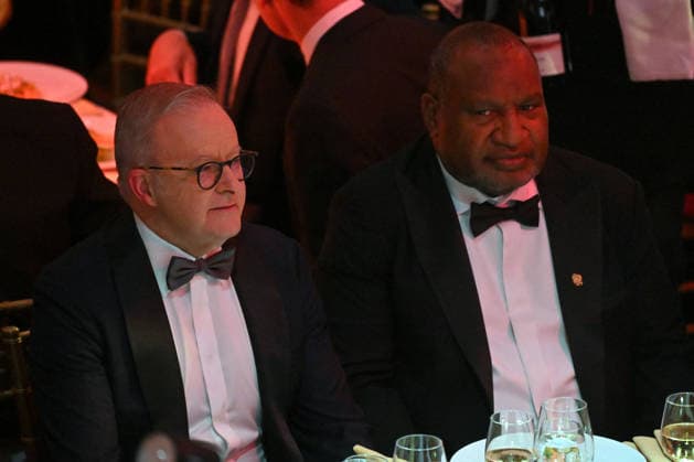 ANTHONY ALBANESE UNITED STATES VISIT, Australia™s Prime Minister Anthony Albanese and Papua New Guinea Prime Minister James Marape at the Atlantic Council Global Citizen Awards during the United Nations General Assembly in New York, Wednesday, September 23, 2026. ( NO ARCHIVING NEW YORK New York United States of America  Copyright: xMICKxTSIKASx 20260924181898234530
