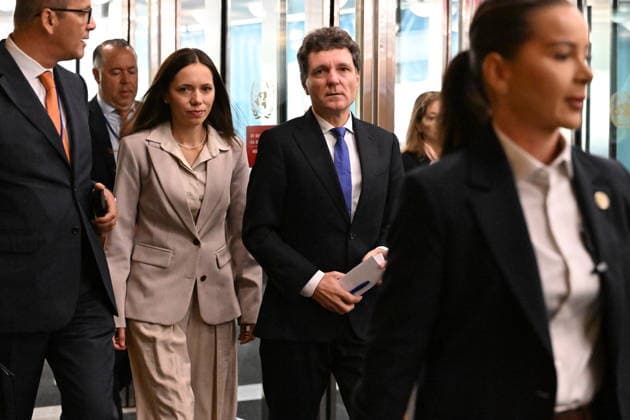 Day 2 of the Opening of the UNGA President NicuÈ™or Dan of Romania and first lady of Romania Mirabela GrÄƒdinaru arrive for day 2 of the opening of the 81st Session of the United Nations General Assembly at United Nations Headquarters in New York, New York, USA on Wednesday, 23 September, 2026. Credit: CNP AdMedia EDITORIAL USE ONLY  Copyright: xx CNPx xAdMediax admphotosthree017683