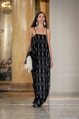 KEQIAO fashion show during the Milan Fashion Week - Womenswear Spring Summer 2027 in Milan, Italy, on 23 September 2026. A model walks the runway at KEQIAO fashion show during the Milan Fashion Week - Womenswear Spring Summer 2027 in Milan, Italy, on 23 September 2026., Credit:Stefano Costantino TTL Stefano Costantino Avalon Italy, Milan  Copyright: xStefanoxCostantinoxTTLx xStefanoxCostantinox xAvalonx 1137646315