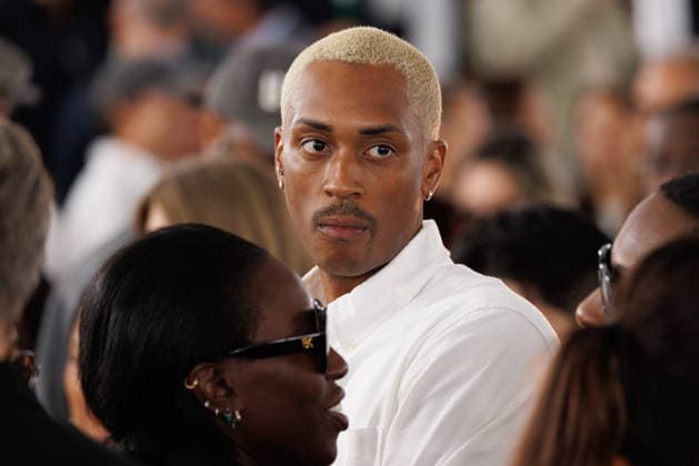 IPA88886615 - Milan, Milan Women™s Fashion Week Spring Summer 2027 - Women™s Fashion, Spring Summer 2027 - Jil Sander fashion show - front row - pictured: a guest.  Copyright: xCinziaxCamelax xx IPA88886615