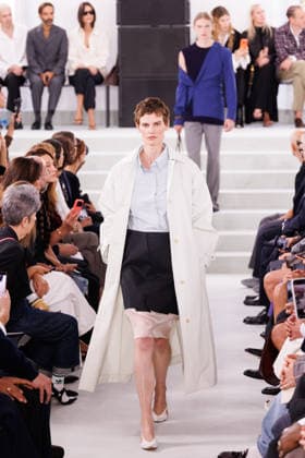 IPA88882659 - Milan, Milan Women™s Fashion Week Spring Summer 2027 - Women™s Fashion, Spring Summer 2027 - Jil Sander fashion show - pictured on the runway: Model.  Copyright: xCinziaxCamelax xx IPA88882659