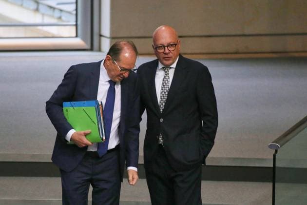 Berlin, Deutschland, 24.09.2026: Deutscher Bundestag: 96. Bundestagssitzung: Bundesminister des Innern Alexander Dobrindt (CSU) und Alexander Throm, CDU Copyright: xdtsxNachrichtenagenturx dts_136187