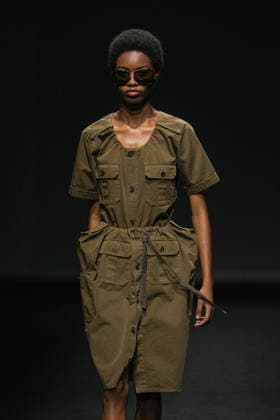 MFW - Maison Margiela Runway Models walk the runway during the Maison Margiela Spring Summer 2027 fashion show at Milan Women s Fashion Week in Milan, Italy on September 23, 2026. Photo by Riccardo Giordano IPA ABACAPRESS.COM Milan Italy  Copyright: xGiordanoxRiccardo IPA ABACAx