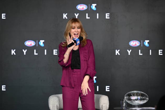 imago images 1083700977, AFL GRAND FINAL KYLIE MINOGUE, Australian singer Kylie Minogue during an announcement for AFL Grand Final entertainment at a media event at the Melbourne Cricket Ground in Melbourne, Thursday, September 24, 2026. NO ARCHIVING MELBOURNE VICTORIA Australia  Copyright: xJOELxCARRETTx 20260924168004285271 imago is entitled to issue a simple usage license at the time of provision. Personality and trademark rights as well as copyright laws regarding art-works shown must be observed. Commercial use at your own risk. MELBOURNE VICTORIA Australia  Copyright: xIMAGO JOELxCARRETTx 1083700977st