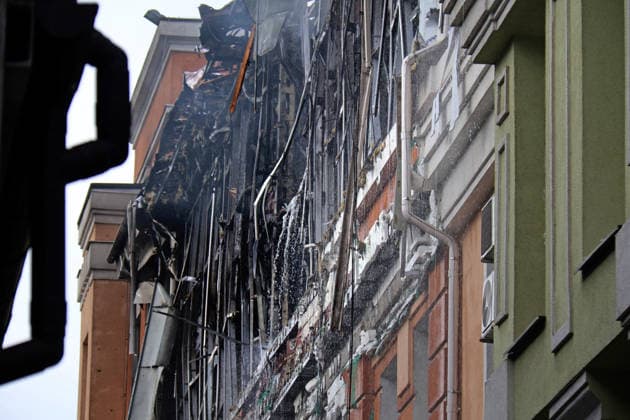 RECORD DATE NOT STATED Aftermath of Russian Drone Attack - Kyiv A building facade, partially destroyed and scorched in a Russian drone attack, is seen in the Shevchenkivskyi district of Kyiv, Ukraine, on September 23, 2026 Photo by Pavlo Bahmut Ukrinform ABACAPRESS.COM Kyiv Ukraine  Copyright: xBahmutxPavlo Ukrinform Abacax