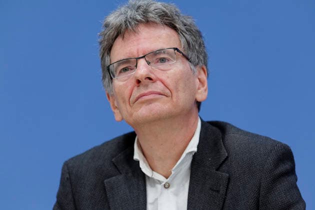 Herbst-Diagnose Wirtschaftsforscher 2026-09-24 Deutschland, Berlin Bundespressekonferenz: Die führenden Wirtschaftsforschungsinstitute geben ihre Gemeinschaftsdiagnose Herbst 2026 ab. Im Bild Dr. Axel Lindner, Leibniz-Institut für Wirtschaftsforschung Halle (IWH).