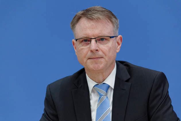 Herbst-Diagnose Wirtschaftsforscher 2026-09-24 Deutschland, Berlin Bundespressekonferenz: Die führenden Wirtschaftsforschungsinstitute geben ihre Gemeinschaftsdiagnose Herbst 2026 ab. Im Bild Prof. Dr. Stefan Kooths, Kiel Institut für Weltwirtschaft.