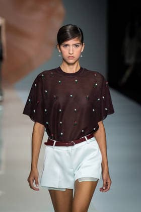 Anteprima fashion show during the Milan Fashion Week - Womenswear Spring Summer 2027 in Milan, Italy, on 24 September 2026. A model walks the runway at Anteprima fashion show during the Milan Fashion Week - Womenswear Spring Summer 2027 in Milan, Italy, on 24 September 2026., Credit:Stefano Costantino TTL Stefano Costantino Avalon Italy, Milan  Copyright: xStefanoxCostantinoxTTLx xStefanoxCostantinox xAvalonx 1137815353