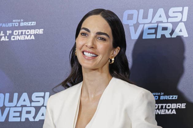 News - Photocall - QUASI VERA Rocio Munoz Morales attends the photocall of the movie QUASI VERA on September 24, 2026 at hotel Sina Bernini Bristol, Rome, Italy Rome Hotel Sina Bernini Bristol Italy Copyright: xEmanuelaxVertollix xLiveMediax LPN_2692212