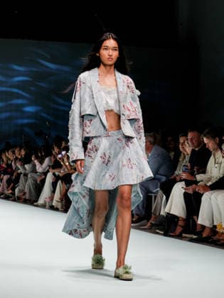 IPA88905263 - Milan, Milan Women™s Fashion Week Spring Summer 2027 - Women™s Fashion, Spring Summer 2027 - Genny fashion show - pictured on the runway: Model.  Copyright: xEmanuelexDexCarlix xEmanuelexDexCarlix IPA88905263