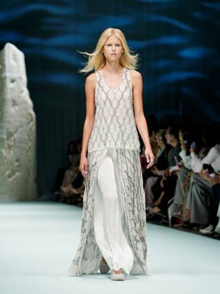 IPA88906640 - Milan, Milan Women™s Fashion Week Spring Summer 2027 - Women™s Fashion, Spring Summer 2027 - Genny fashion show - Pictured on the runway: Model.  Copyright: xEmanuelexDexCarlix xEmanuelexDexCarlix IPA88906640