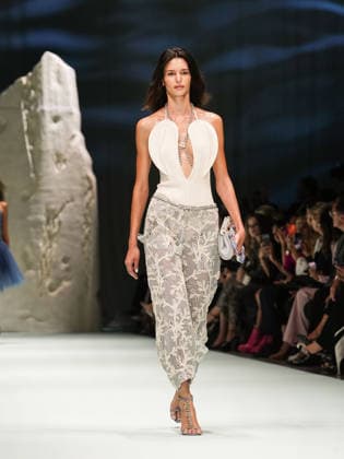 IPA88906669 - Milan, Milan Women™s Fashion Week Spring Summer 2027 - Women™s Fashion, Spring Summer 2027 - Genny fashion show - pictured on the runway: Model.  Copyright: xEmanuelexDexCarlix xEmanuelexDexCarlix IPA88906669