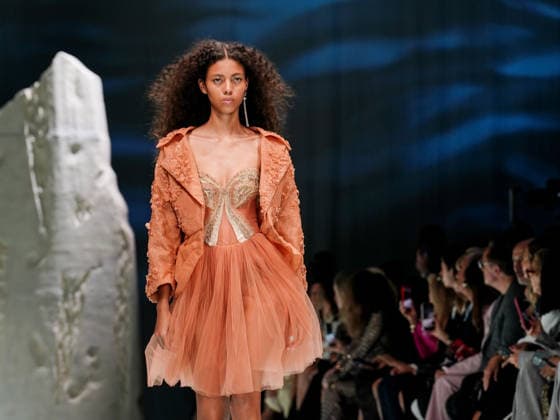 IPA88905299 - Milan, Milan Women™s Fashion Week Spring Summer 2027 - Women™s Fashion, Spring Summer 2027 - Genny fashion show - pictured on the runway: Model.  Copyright: xEmanuelexDexCarlix xEmanuelexDexCarlix IPA88905299