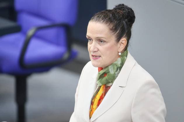Berlin, Deutschland, 24.09.2026: Deutscher Bundestag: 96. Bundestagssitzung: Nicole Höchst (AfD) Copyright: xdtsxNachrichtenagenturx dts_136360