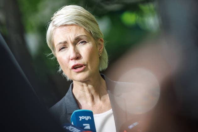 Bewerbung um Olympische und Paralympische Spiele KoelnRheinRuhr Ministerpraesident Hendrik Wuest und Ministerpraesidentin Manuela Schwesig im Rahmen der Bewerbung um Olympische und Paralympische Spiele KoelnRheinRuhr am 24.09.26 in Berlin. Berlin Berlin Deutschland Westwind