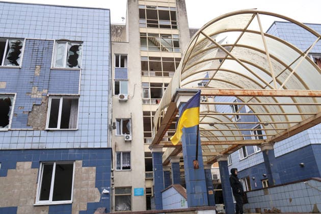 Windows and exterior cladding at the Consultative and Diagnostic Centre in the Podilskyi district are damaged by an overnight Russian attack, Kyiv, Ukraine, September 24, 2026. On Thursday night, September 24, Russian forces launched a ballistic missile strike on Kyiv, followed by drone assaults on the capital and region. By morning, two people were confirmed killed and eight injured. The attack caused fires and destruction across several districts, damaging medical facilities, apartment blocks, private homes, and vehicles. The maternity hospital in the Podilskyi district sustained damage to windows, doors, and parts of the facade from the first to fifth floors, as well as to windows in the laundry and boiler rooms. Patients, children, and Copyright: xPavloxBahmutx