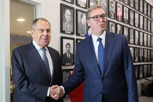 USA, NEW YORK CITY - SEPTEMBER 24, 2026: Russia’s Minister of Foreign Affairs Sergei Lavrov (L) and Serbia’s President Aleksandar Vucic shake hands before a meeting at the UN Headquarters on the sidelines of the 81st session of the UN General Assembly. Alexander Shcherbak TASS  98250039
