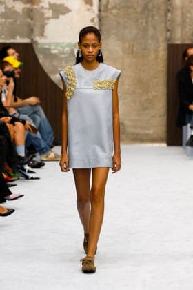 Runway at the Marni fashion show during Milan Fashion Week Women s Spring Summer 2027 on September 24, 2026, in Milan, Italy Bestimage Milan, Italy  Copyright: xAgencex xBestimagexAgencex xBestimagex