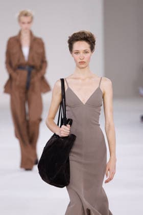 MFW - Max Mara Runway A model walks the runway during the Max Mara fashion show at Milan Women’s Fashion Week Spring Summer 2027 in Milan, Italy on September 24, 2026. Photo by Cinzia Camela IPA ABACAPRESS.COM Milan Italy  Copyright: xIPA ABACAx