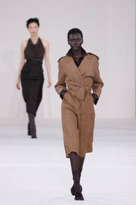 MFW - Max Mara Runway A model walks the runway during the Max Mara fashion show at Milan Women’s Fashion Week Spring Summer 2027 in Milan, Italy on September 24, 2026. Photo by Cinzia Camela IPA ABACAPRESS.COM Milan Italy  Copyright: xIPA ABACAx