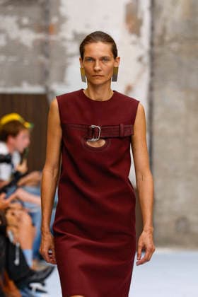Runway at the Marni fashion show during Milan Fashion Week Women s Spring Summer 2027 on September 23, 2026, in Milan, Italy Bestimage Milan, Italy  Copyright: xAgencex xBestimagexAgencex xBestimagex
