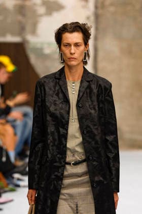 Runway at the Marni fashion show during Milan Fashion Week Women s Spring Summer 2027 on September 23, 2026, in Milan, Italy Bestimage Milan, Italy  Copyright: xAgencex xBestimagexAgencex xBestimagex