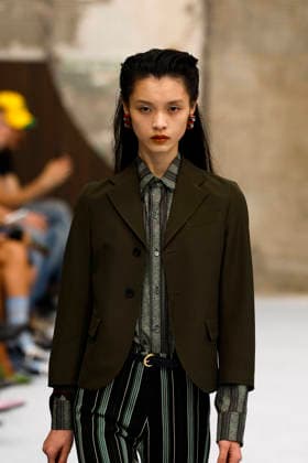 Runway at the Marni fashion show during Milan Fashion Week Women s Spring Summer 2027 on September 23, 2026, in Milan, Italy Bestimage Milan, Italy  Copyright: xAgencex xBestimagexAgencex xBestimagex