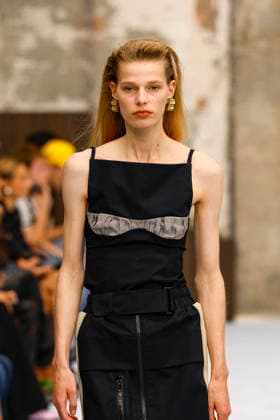 Runway at the Marni fashion show during Milan Fashion Week Women s Spring Summer 2027 on September 23, 2026, in Milan, Italy Bestimage Milan, Italy  Copyright: xAgencex xBestimagexAgencex xBestimagex