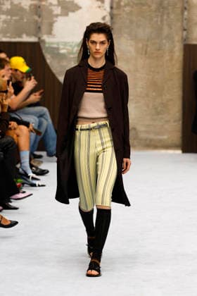 Runway at the Marni fashion show during Milan Fashion Week Women s Spring Summer 2027 on September 23, 2026, in Milan, Italy Bestimage Milan, Italy  Copyright: xAgencex xBestimagexAgencex xBestimagex