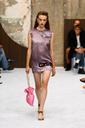 Runway at the Marni fashion show during Milan Fashion Week Women s Spring Summer 2027 on September 23, 2026, in Milan, Italy Bestimage Milan, Italy  Copyright: xAgencex xBestimagexAgencex xBestimagex