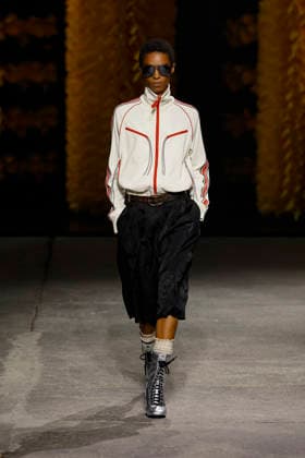 Runway at the Onitsuka Tiger fashion show during Milan Fashion Week Women s Spring Summer 2027 on September 23, 2026, in Milan, Italy Bestimage Milano Italy  Copyright: xAgencex xBestimagexAgencex xBestimagex